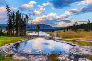 Hot springs-7606.jpg Hot springs-7606.jpg